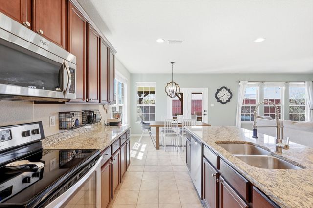 253 Calvert Street, Waxahachie, TX 75165