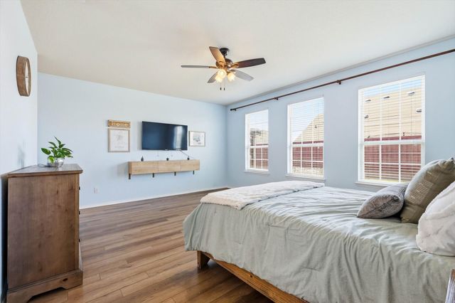 253 Calvert Street, Waxahachie, TX 75165