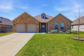 253 Calvert Street, Waxahachie, TX 75165