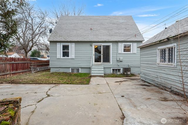 1013 Amherst Avenue, Wenatchee, WA 98801