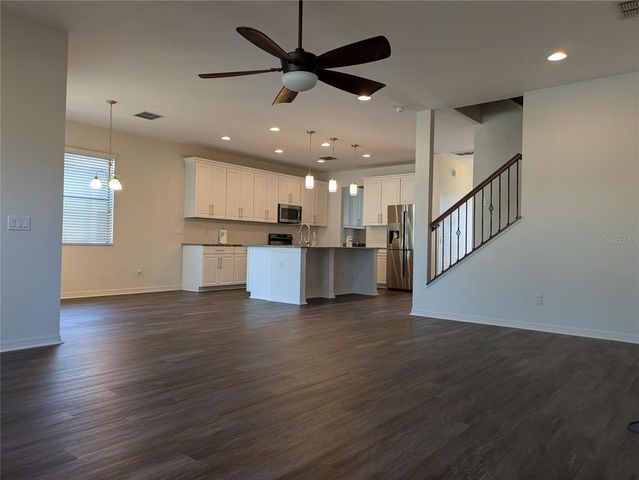 19314 LONG LAKE RANCH BOULEVARD, Lutz, FL 33558