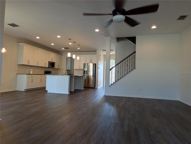 19314 LONG LAKE RANCH BOULEVARD, Lutz, FL 33558