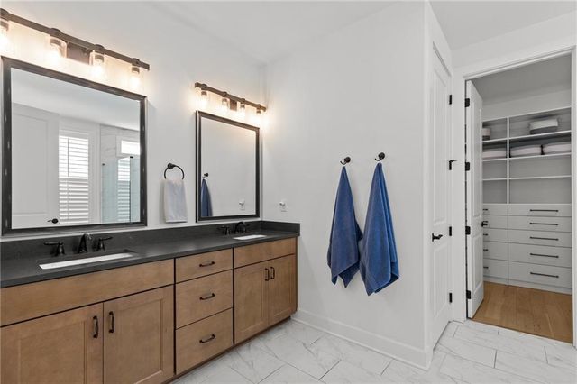 170 Erie Point, Hoschton, GA 30548