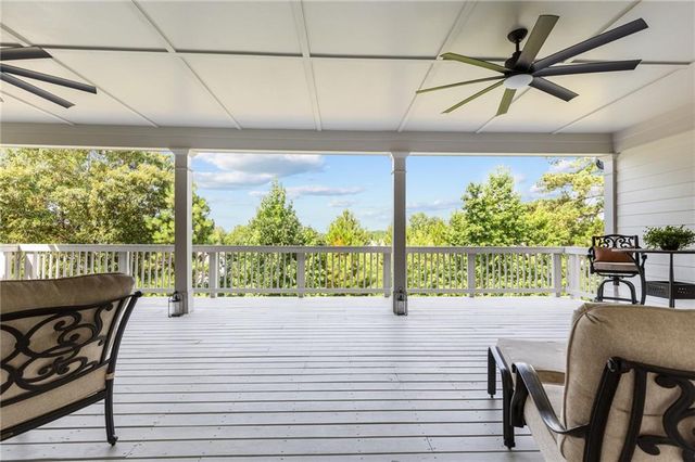 170 Erie Point, Hoschton, GA 30548