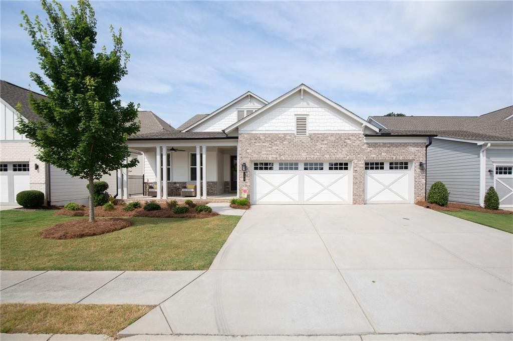170 Erie Point, Hoschton, GA 30548