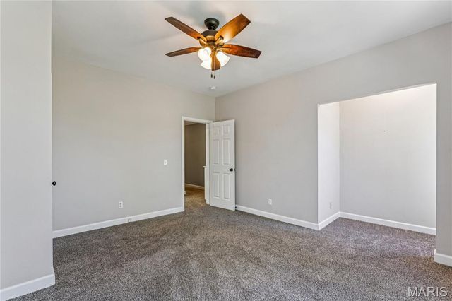 2921 Virginia Avenue, St Louis, MO 63118