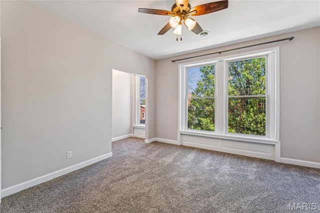 2921 Virginia Avenue, St Louis, MO 63118