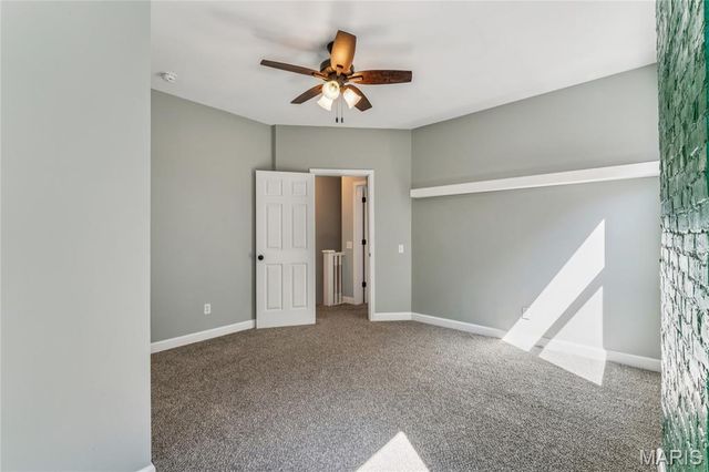 2921 Virginia Avenue, St Louis, MO 63118