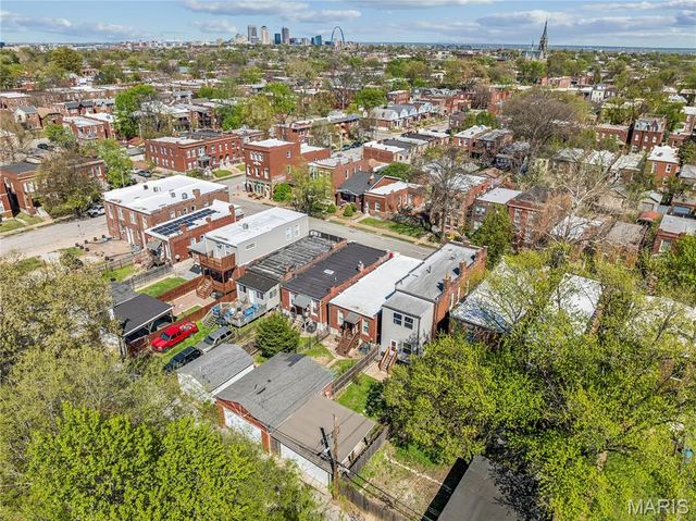 2921 Virginia Avenue, St Louis, MO 63118