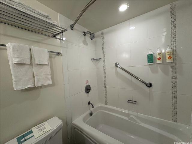 410 Atkinson Drive 1618, Honolulu, HI 96814