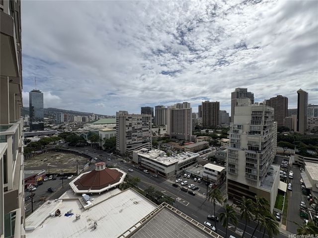 410 Atkinson Drive 1618, Honolulu, HI 96814