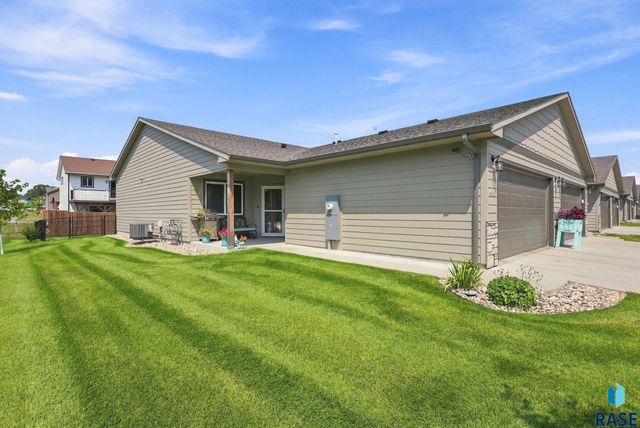6636 W 6th Pl Place, Sioux Falls, SD 57107