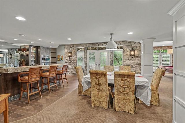 11919 W 139th Terrace, Overland Park, KS 66221