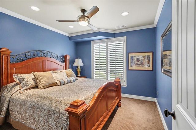 11919 W 139th Terrace, Overland Park, KS 66221