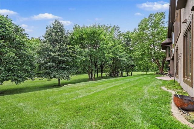 11919 W 139th Terrace, Overland Park, KS 66221