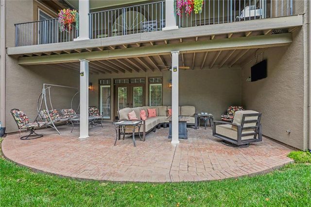 11919 W 139th Terrace, Overland Park, KS 66221