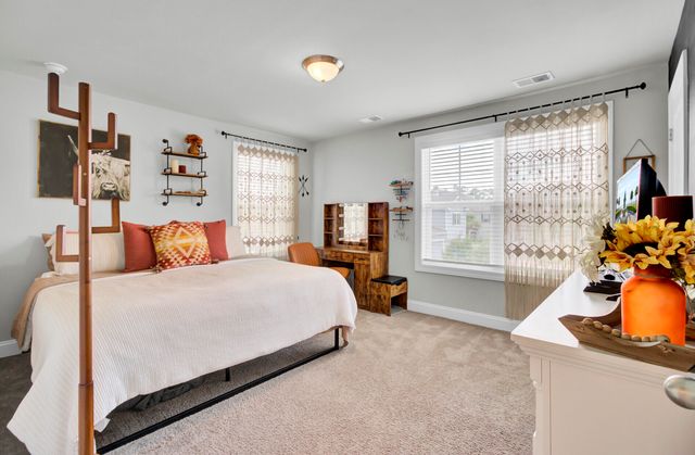 2672 Park W Boulevard, Mount Pleasant, SC 29466