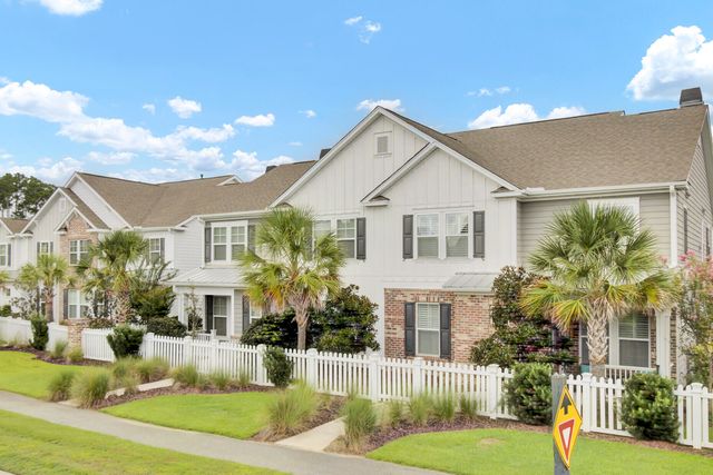 2672 Park W Boulevard, Mount Pleasant, SC 29466