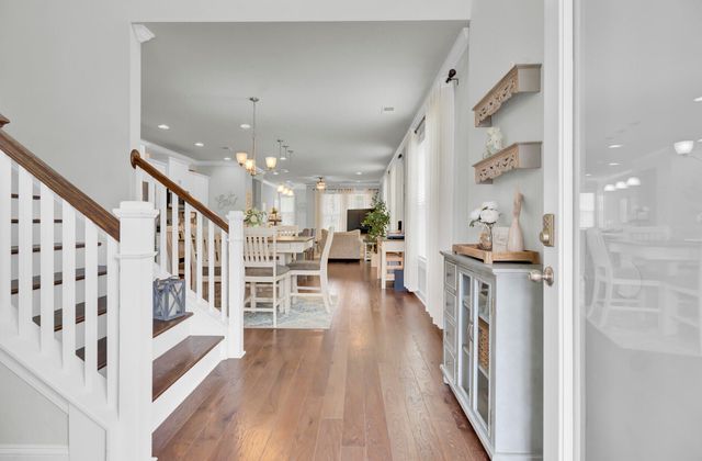 2672 Park W Boulevard, Mount Pleasant, SC 29466