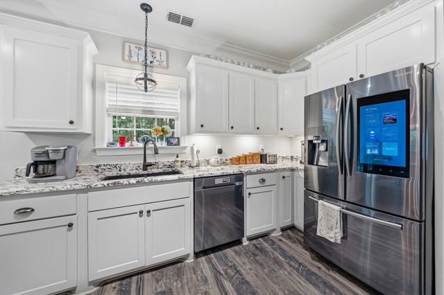 65 Sheltontown Rd, Manchester, TN 37355
