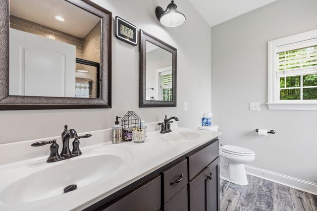 65 Sheltontown Rd, Manchester, TN 37355