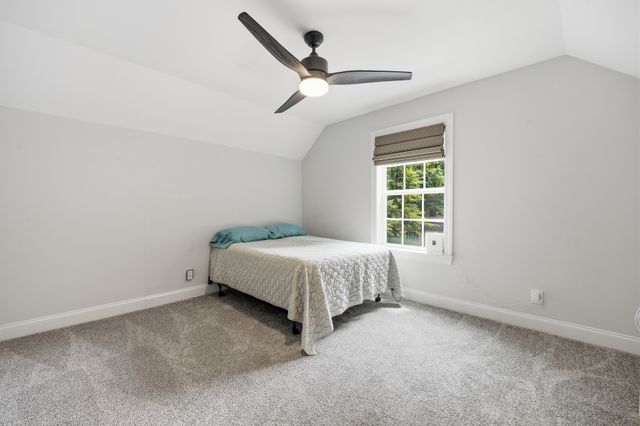 65 Sheltontown Rd, Manchester, TN 37355