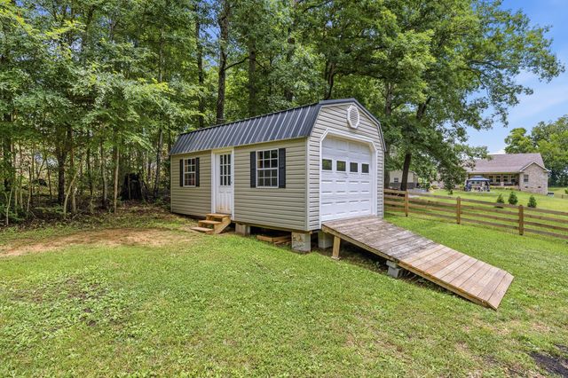 65 Sheltontown Rd, Manchester, TN 37355