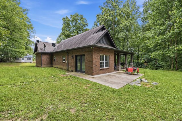 65 Sheltontown Rd, Manchester, TN 37355