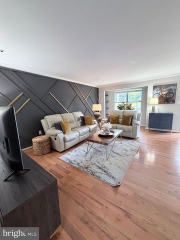 25754 WOODFIELD RD, Damascus, MD 20872