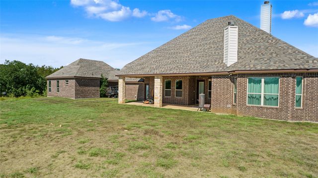 115 Chisum Drive, Millsap, TX 76066