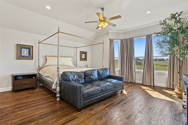 115 Chisum Drive, Millsap, TX 76066