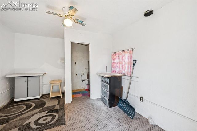 906 W Cucharras Street, Colorado Springs, CO 80905