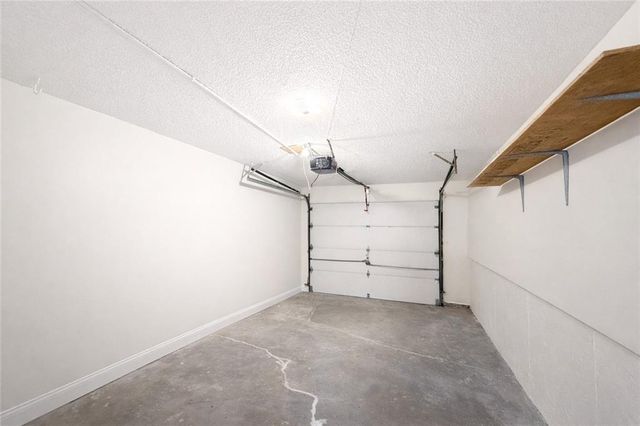 5607 Crest Drive, Kansas City, KS 66106