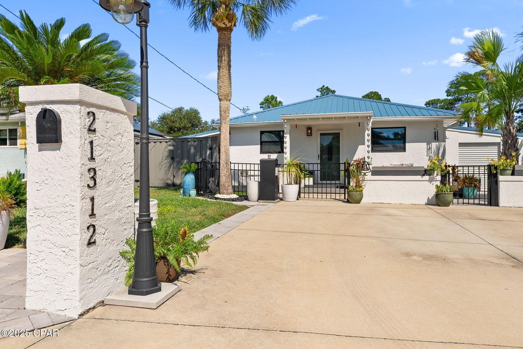 Image 2 of property listing at 21312 Hilltop Avenue Avenue, Panama City Beach, FL 32413