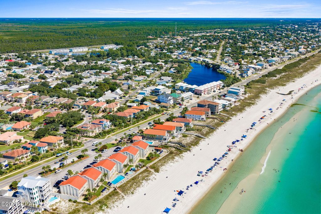 Image 54 of property listing at 21312 Hilltop Avenue Avenue, Panama City Beach, FL 32413