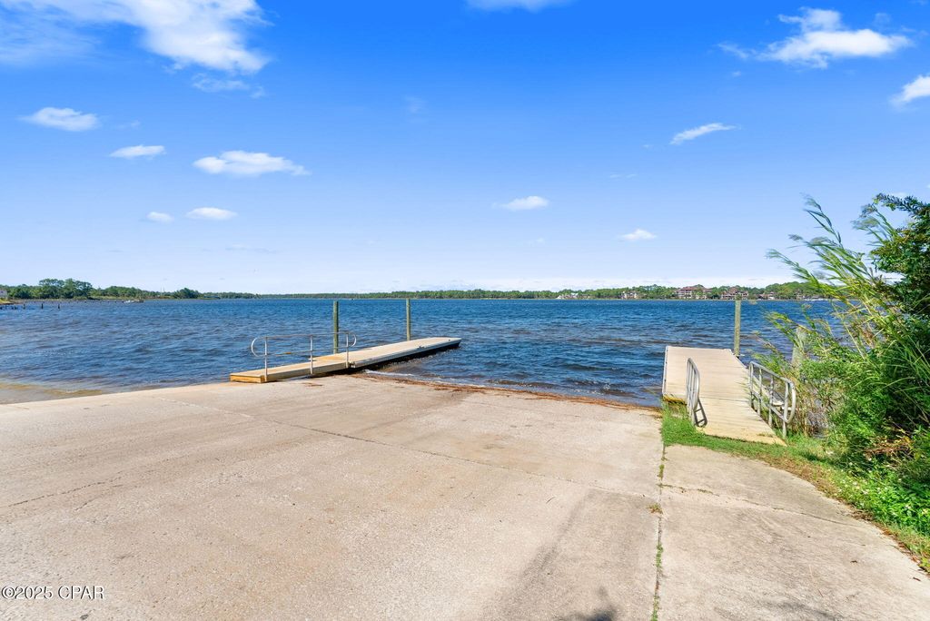 Image 55 of property listing at 21312 Hilltop Avenue Avenue, Panama City Beach, FL 32413