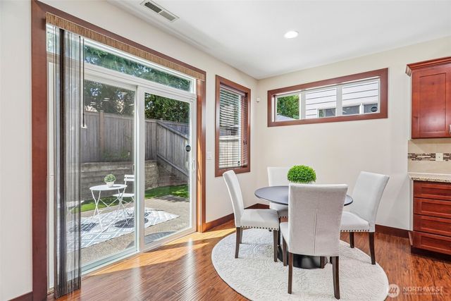 19632 2nd Dr SE, Bothell, WA 98012