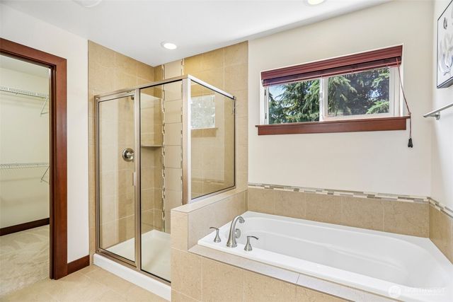 19632 2nd Dr SE, Bothell, WA 98012