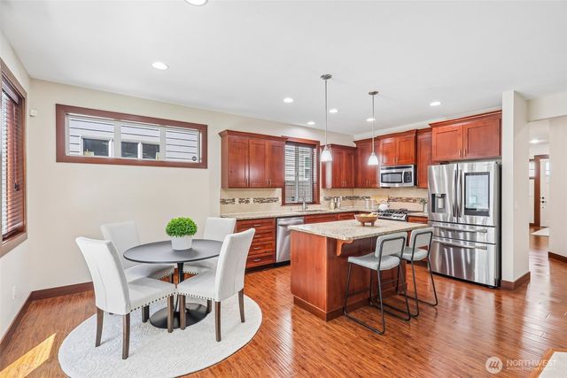 19632 2nd Dr SE, Bothell, WA 98012