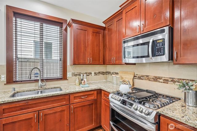 19632 2nd Dr SE, Bothell, WA 98012