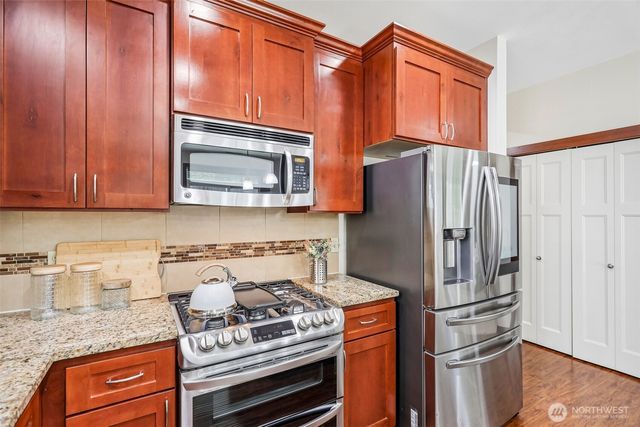 19632 2nd Dr SE, Bothell, WA 98012