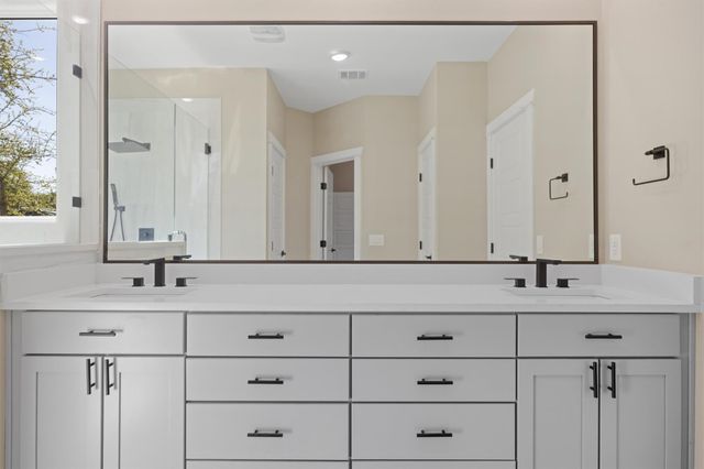 17503 Panorama DR, Dripping Springs, TX 78620