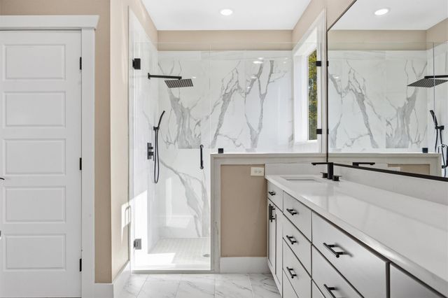 17503 Panorama DR, Dripping Springs, TX 78620