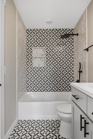 17503 Panorama DR, Dripping Springs, TX 78620