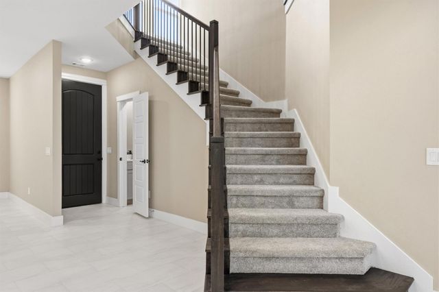 17503 Panorama DR, Dripping Springs, TX 78620