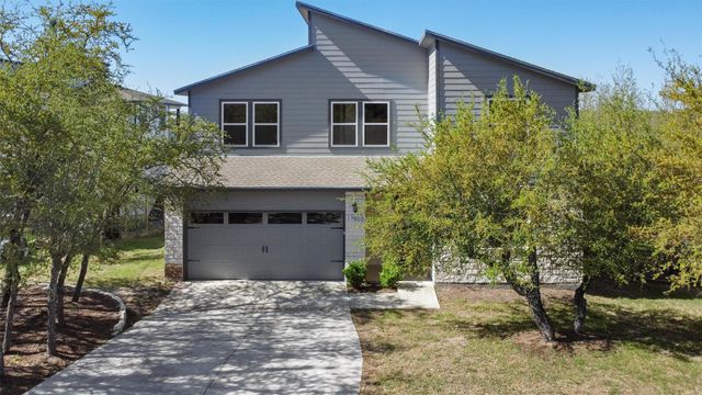 17503 Panorama DR, Dripping Springs, TX 78620