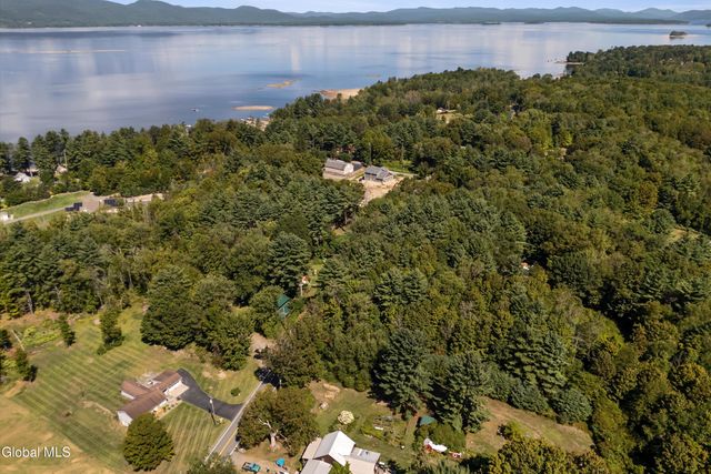 329 Lakeview Road, Broadalbin, NY 12025