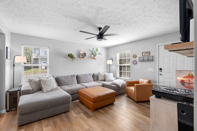 4001 University Ave, Old Hickory, TN 37138