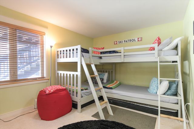 82 Day Break Drive J-102, Ludlow, VT 05149