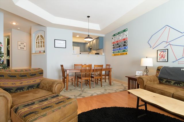 82 Day Break Drive J-102, Ludlow, VT 05149